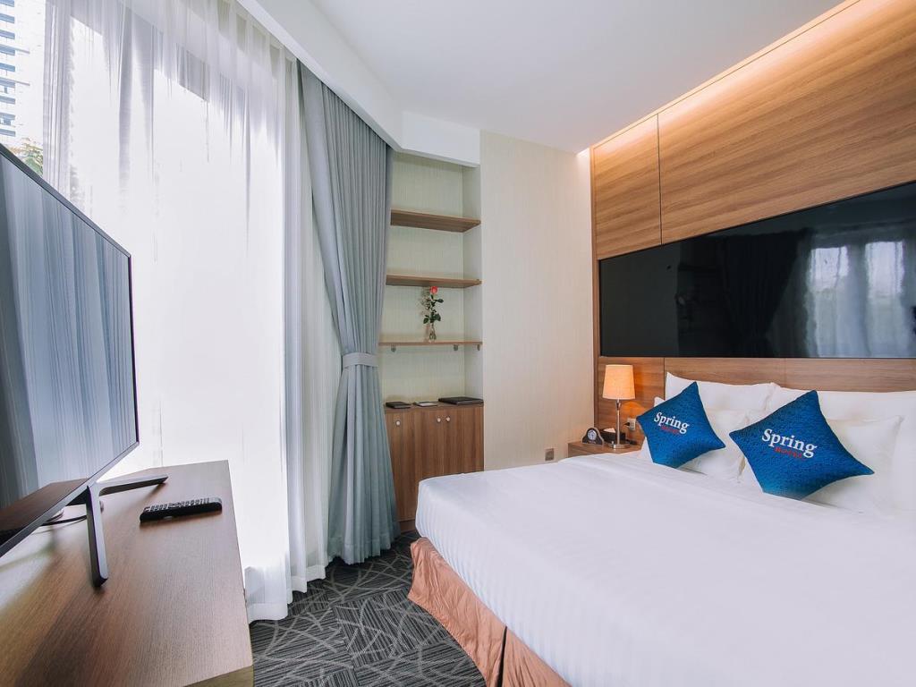 Classic Premium Room (Double/Twin) - Khách Sạn Spring Hanoi