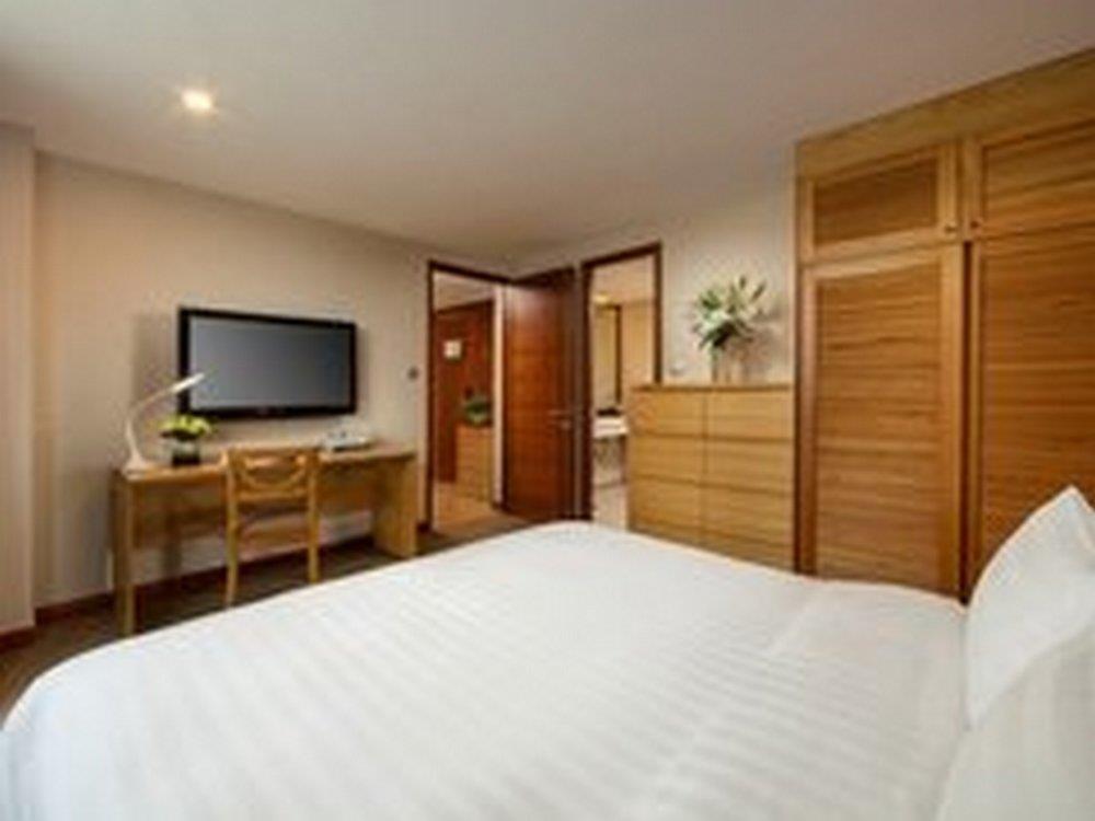 Deluxe Giường Đôi/2 Giường Đơn - Khách sạn La Casa Hà Nội