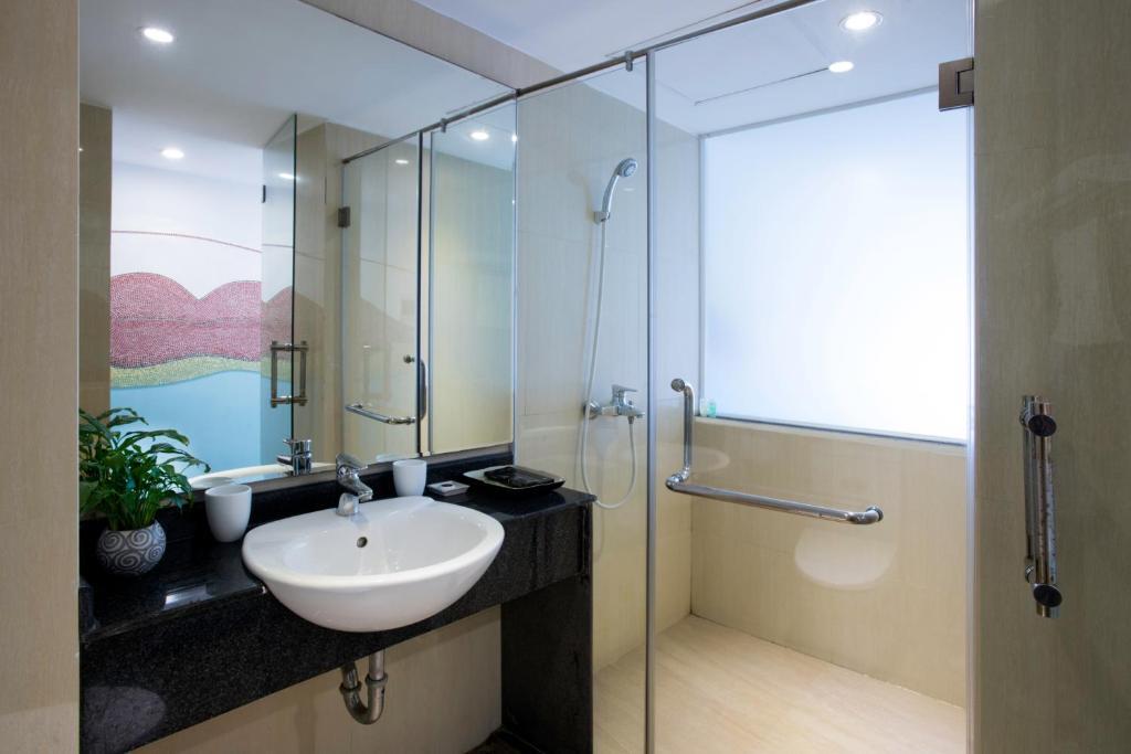 Phòng Espana Suite - Khách Sạn Thăng Long Espana