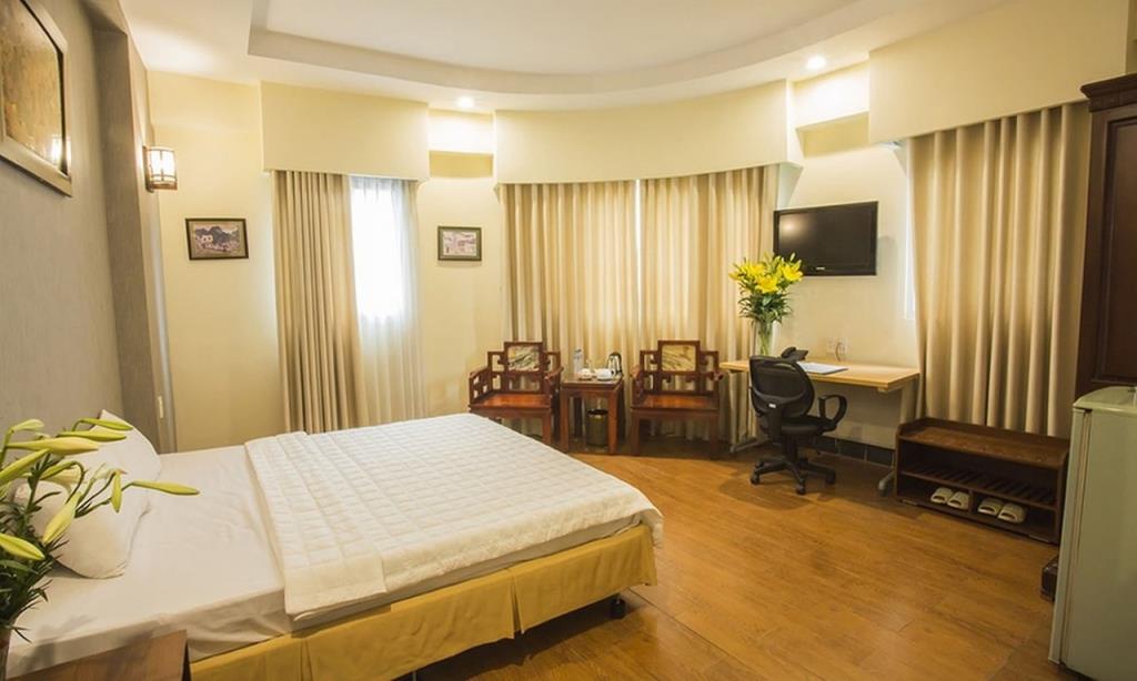 Deluxe Room - Khách Sạn Mỹ Lan Hà Nội