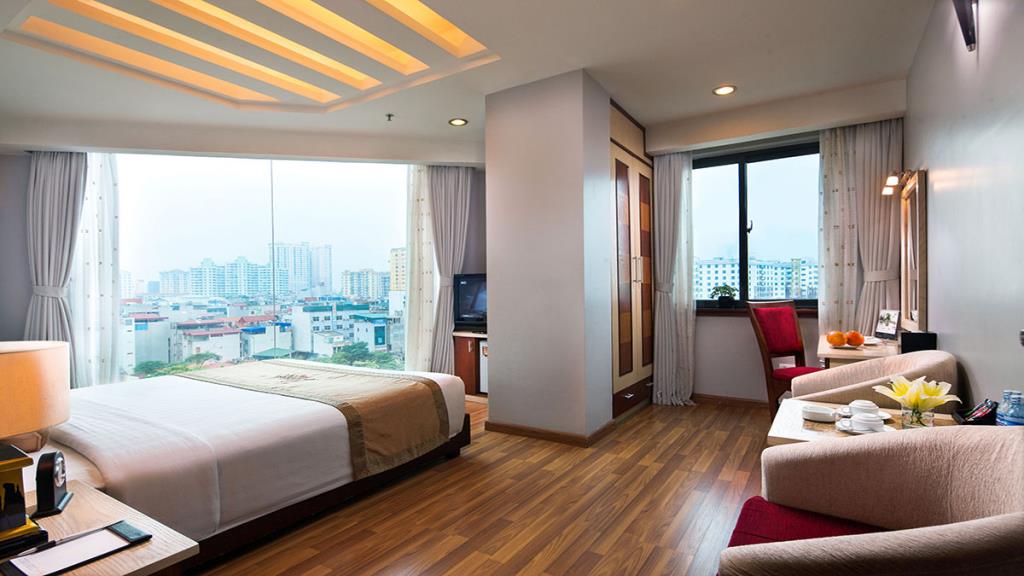 Deluxe City View - Khách Sạn Luxeden