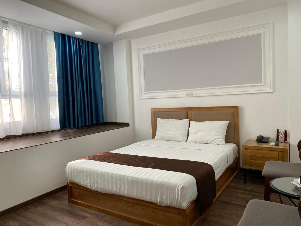 Superior Double Room - Khách sạn Holiday Suites Hotel & Spa