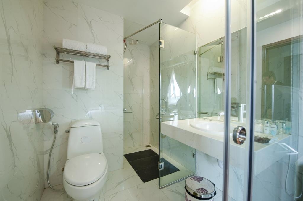 Phòng Sang Trọng 2 Giường Đôi - Khách sạn Sao Băng