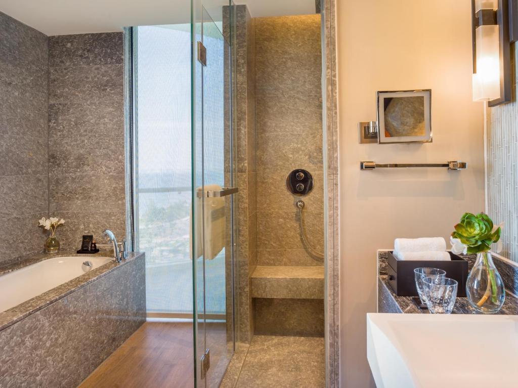 1 King Residence Ocean View - InterContinental Phú Quốc Long Beach Resort