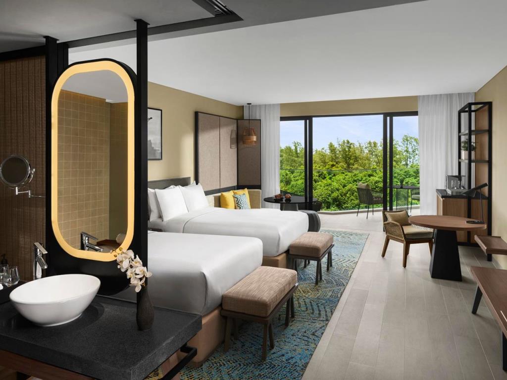 Premium Twin-Bed Room - Crowne Plaza Phú Quốc Starbay Resort