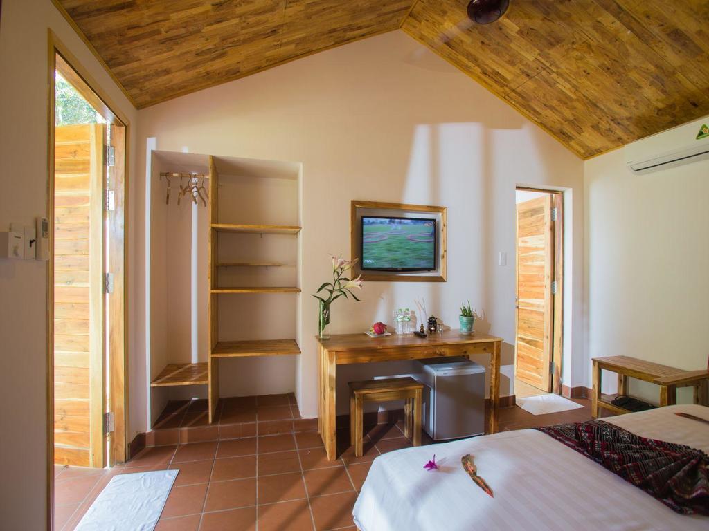 Superior Bungalow - La Mer Resort Phú Quốc