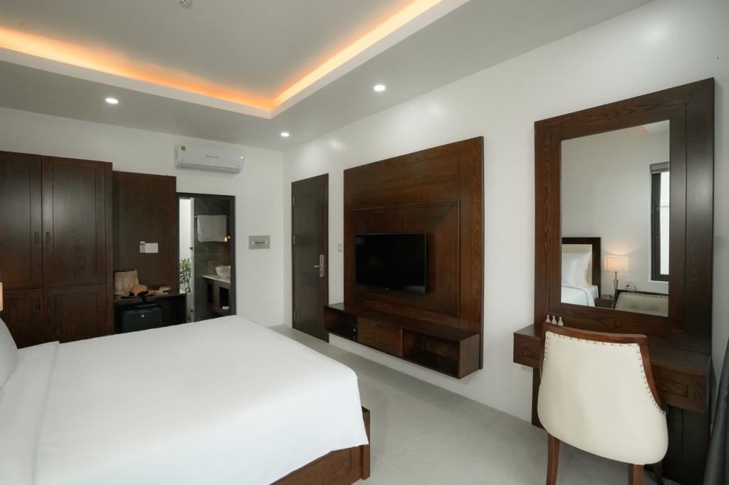 Phòng Premier Deluxe Hướng Vườn - DAD Resort