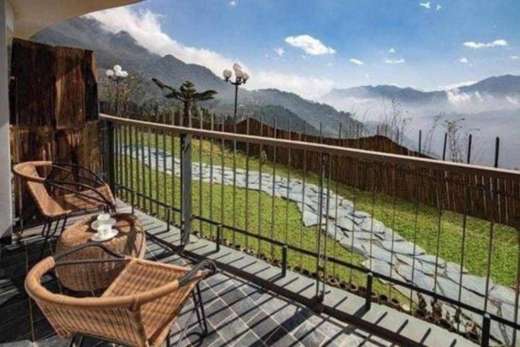 Phòng Deluxe View Vườn (Hướng Núi) - Khách sạn Pao's Sapa Leisure