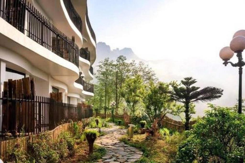 Phòng Deluxe View Vườn (Hướng Núi) - Khách sạn Pao's Sapa Leisure