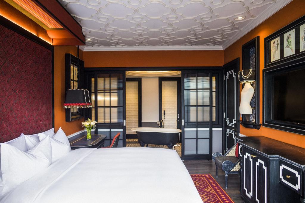 Deluxe Suite Giường Đôi Có Ban Công Nhìn Ra Quang Cảnh - Hotel De La Coupole Sapa - MGallery