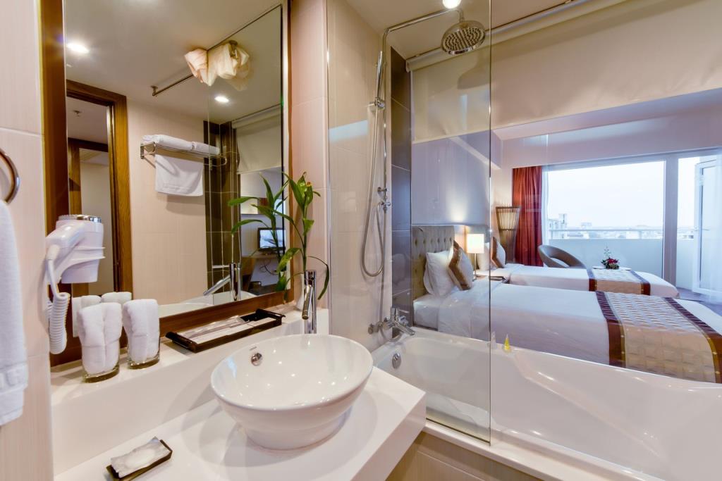 Deluxe no view (Twin) - Khách sạn Mường Thanh Holiday Huế