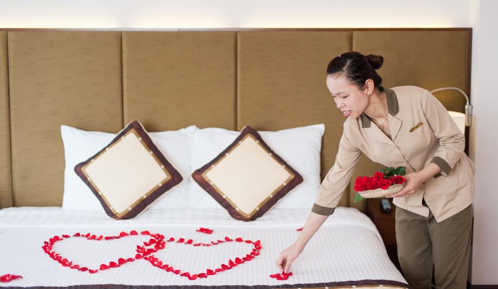 Premium King Deluxe (Single/Double) - Khách sạn Mường Thanh Holiday Huế
