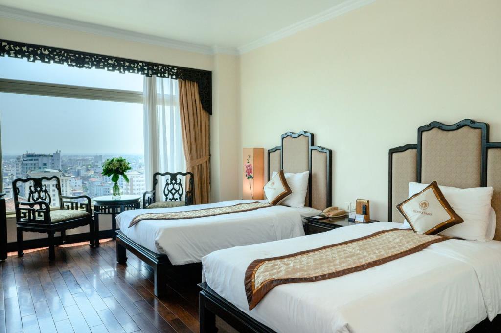 Deluxe River View Twin - Khách Sạn Imperial Huế