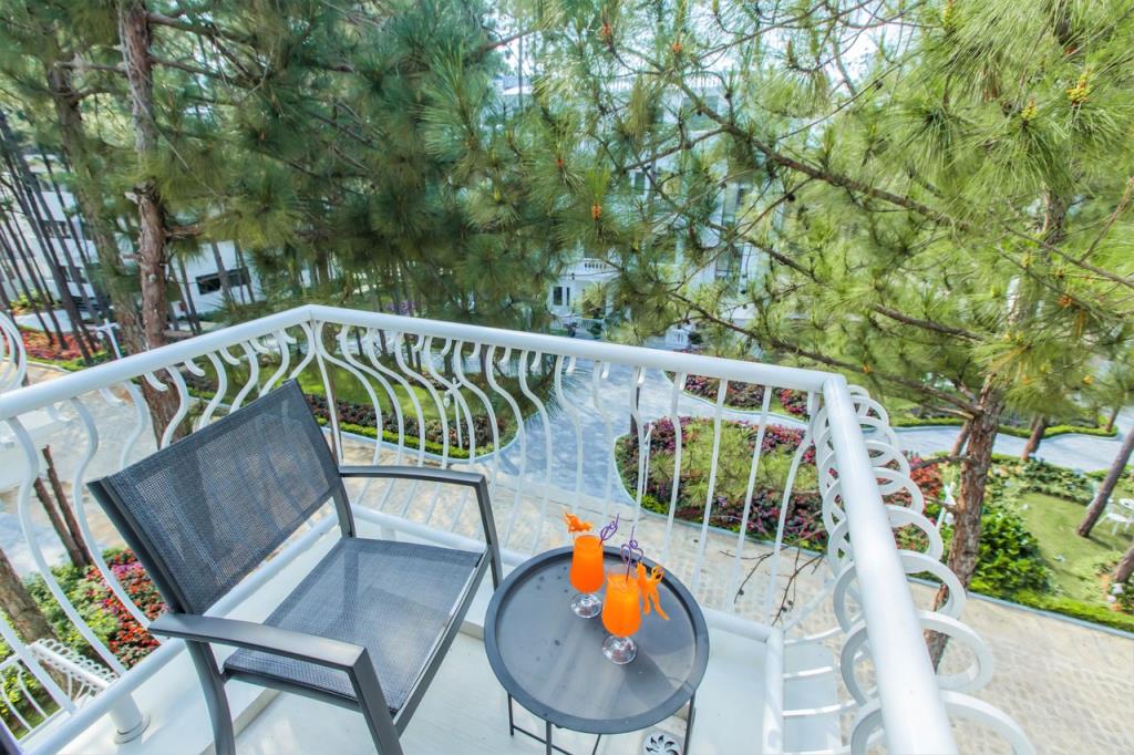 Premium Deluxe Garden View - Cereja Hotel & Resort Đà Lạt