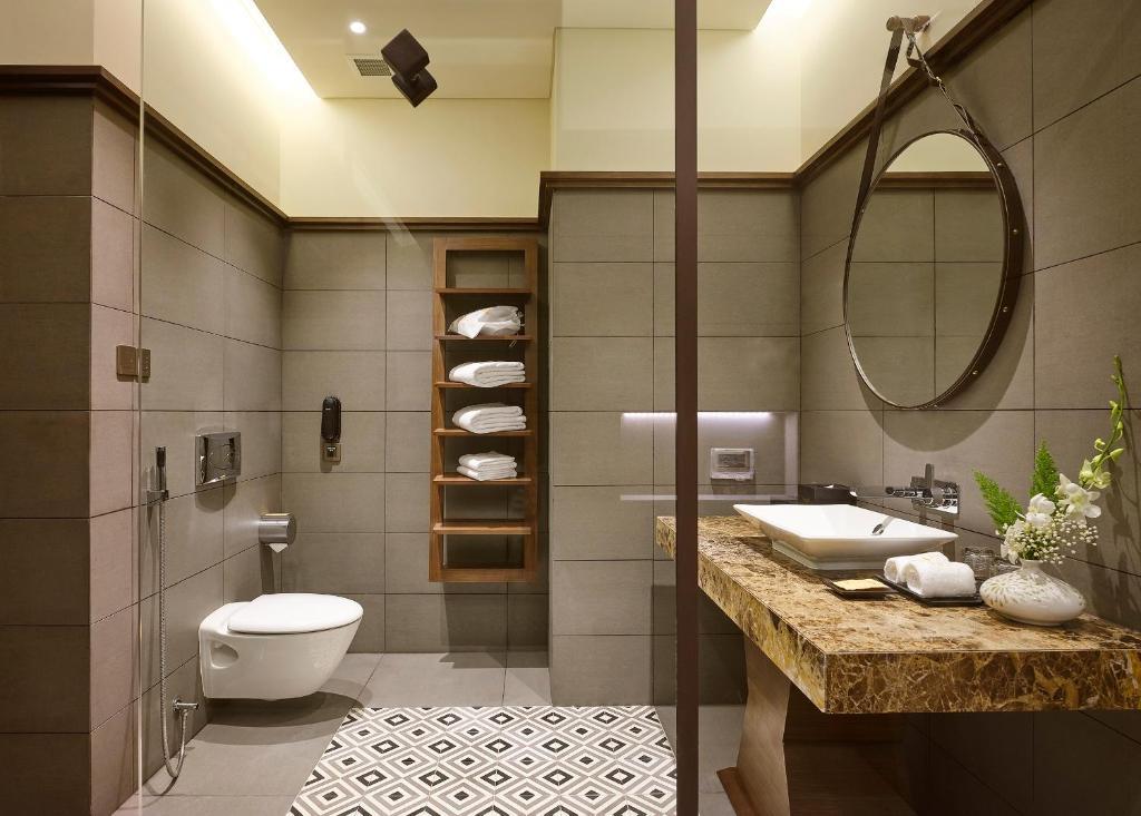 Premium City or Garden view room - Khách sạn Senna Huế