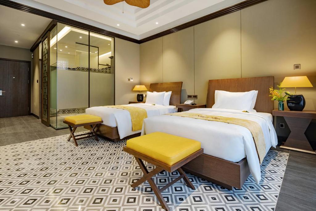 Premium City or Garden view room - Khách sạn Senna Huế