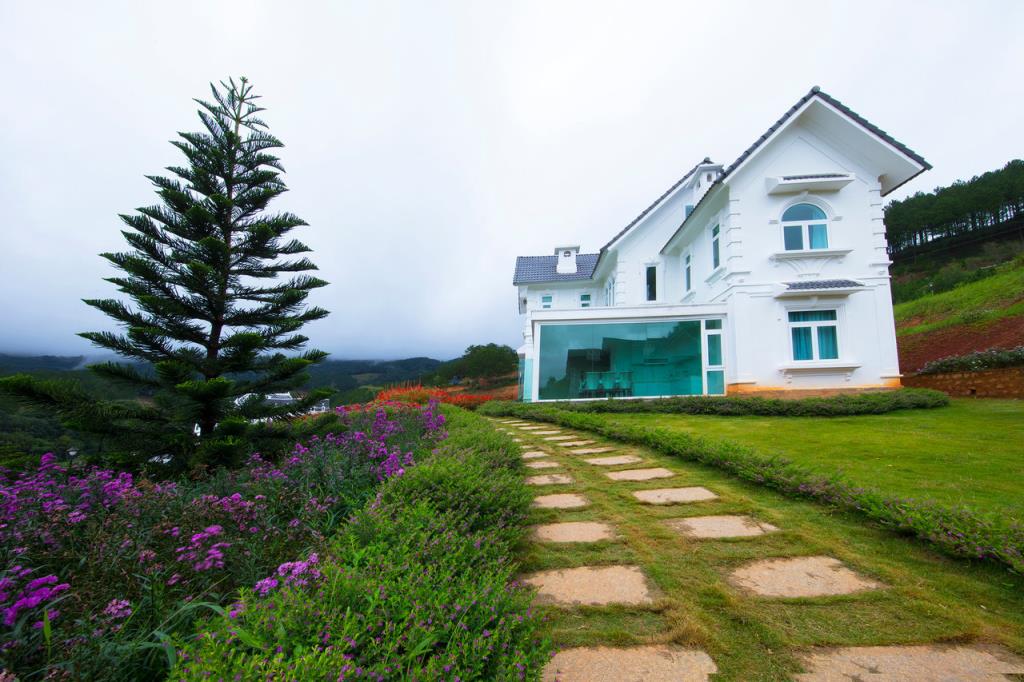 Villa 6 Bedrooms (Lake View) - Dalat Wonder Resort