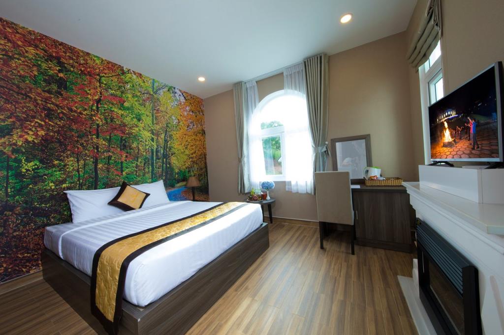 Villa 6 Bedrooms (Lake View) - Dalat Wonder Resort