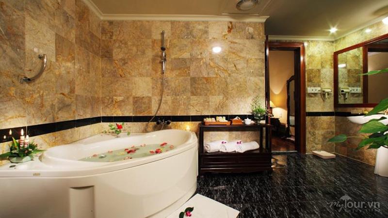 Executive Suite - Khách Sạn Sài Gòn Morin