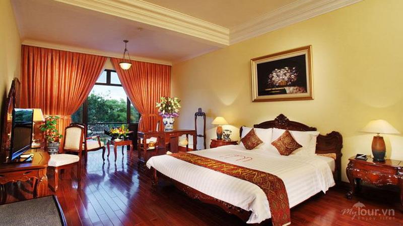 Executive Suite - Khách Sạn Sài Gòn Morin