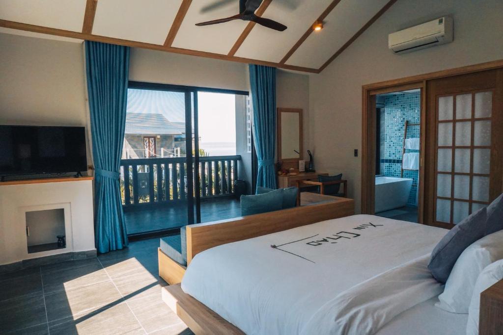 2 Bedrooms Lagoon View Pool Villa - Vedana Lagoon Resort & Spa