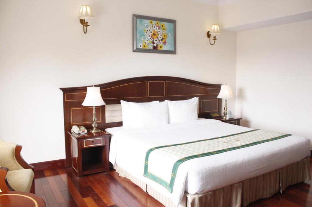 Deluxe Double/ Twin - Khách sạn Sài Gòn Đà Lạt