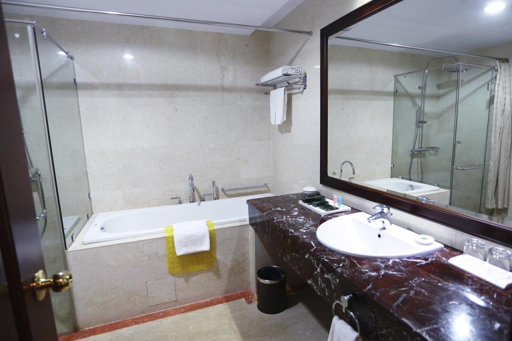 Deluxe Double/ Twin - Khách sạn Sài Gòn Đà Lạt