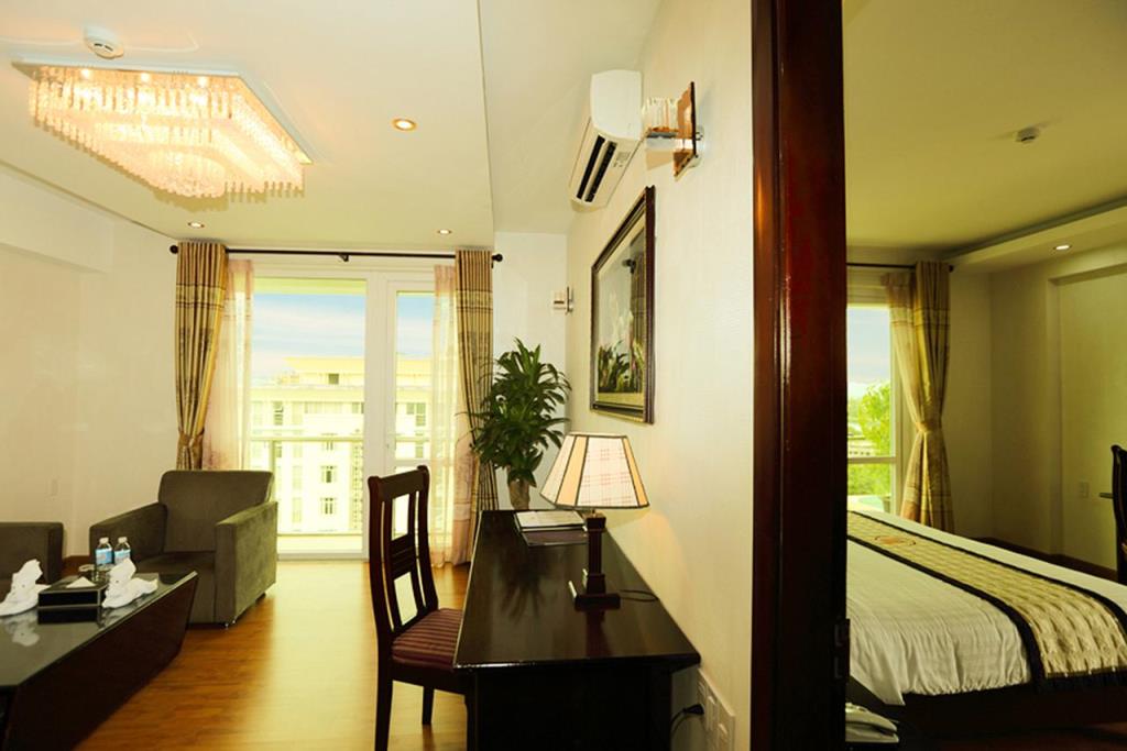 Deluxe City View - Khách Sạn Midtown Huế