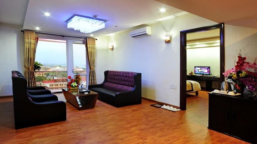 Suite - Khách Sạn Midtown Huế