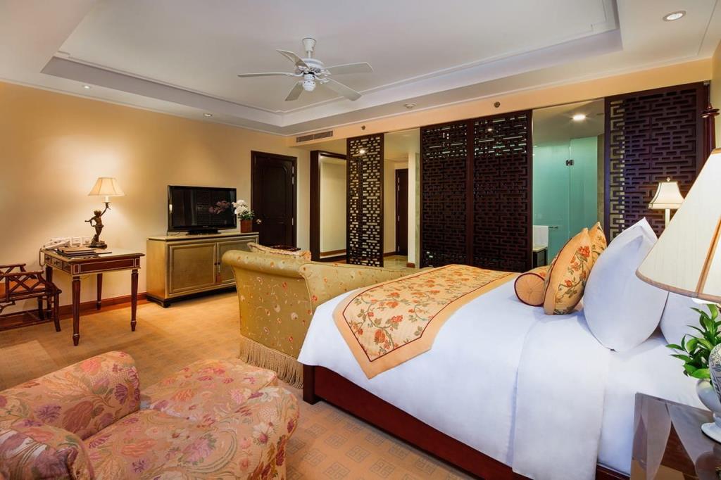Palace Studio - Khách Sạn Indochine Palace Huế
