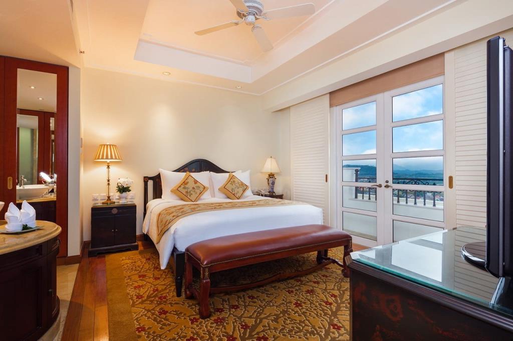 Palace Suite - Khách Sạn Indochine Palace Huế