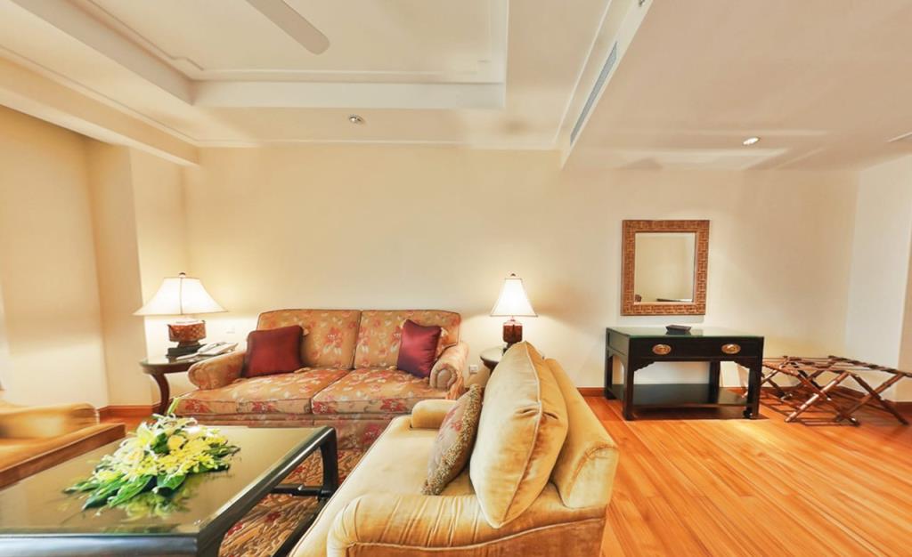 Indochine Suite One Bedroom - Khách Sạn Indochine Palace Huế