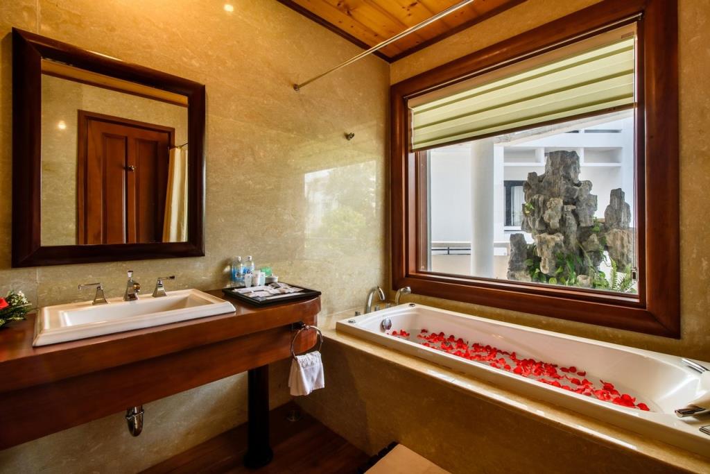 Executive Suite - Hương Giang Resort & Spa