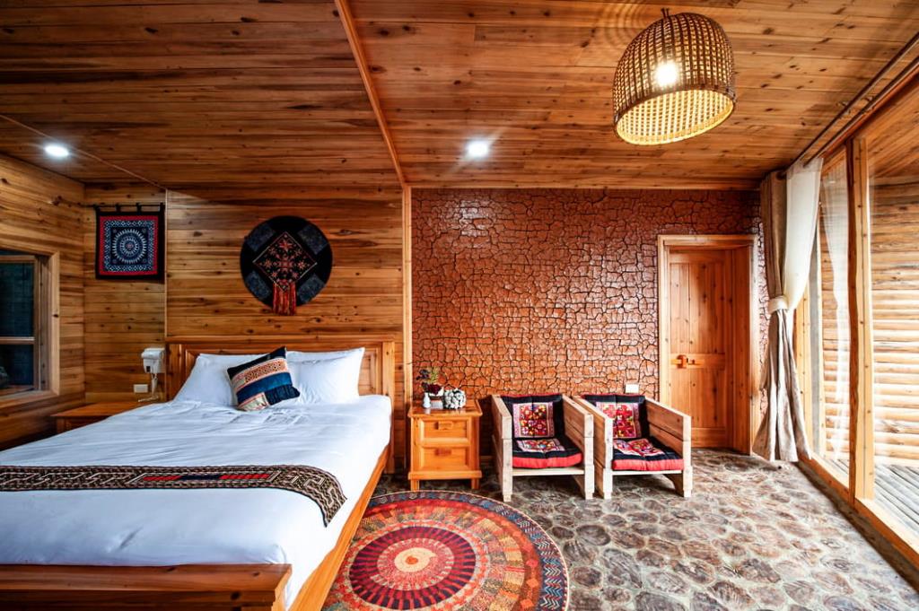 Deluxe Balcony, Mountain View - Laxsik Ecolodge