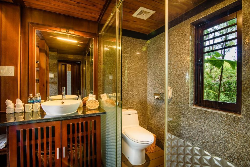 Deluxe Bungalow twin - Sankofa Village Hill Resort and Spa