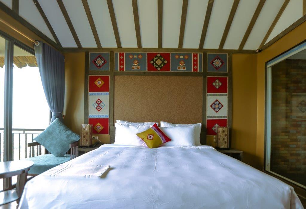 Deluxe Double Room With Valley View - The Mong Village Resort & Spa