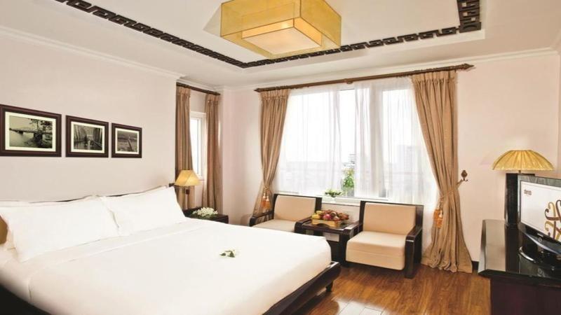 Deluxe City View Double - Khách Sạn Cherish Huế