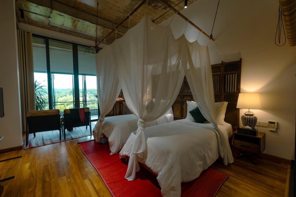 Superior Suite - Khách sạn aNhill Boutique Huế