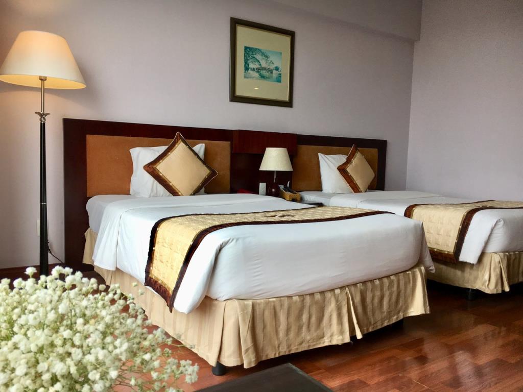 Superior  - Khách Sạn Mondial Huế