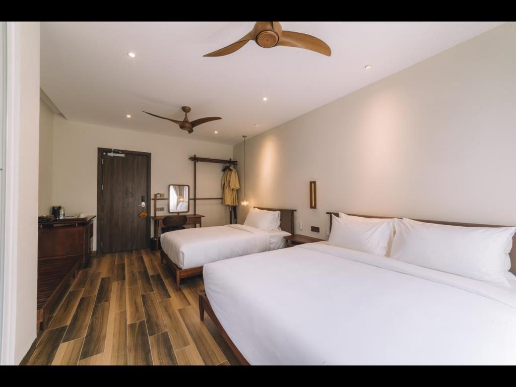 Hotel room Deluxe Triple - Zen Valley Dalat Resort