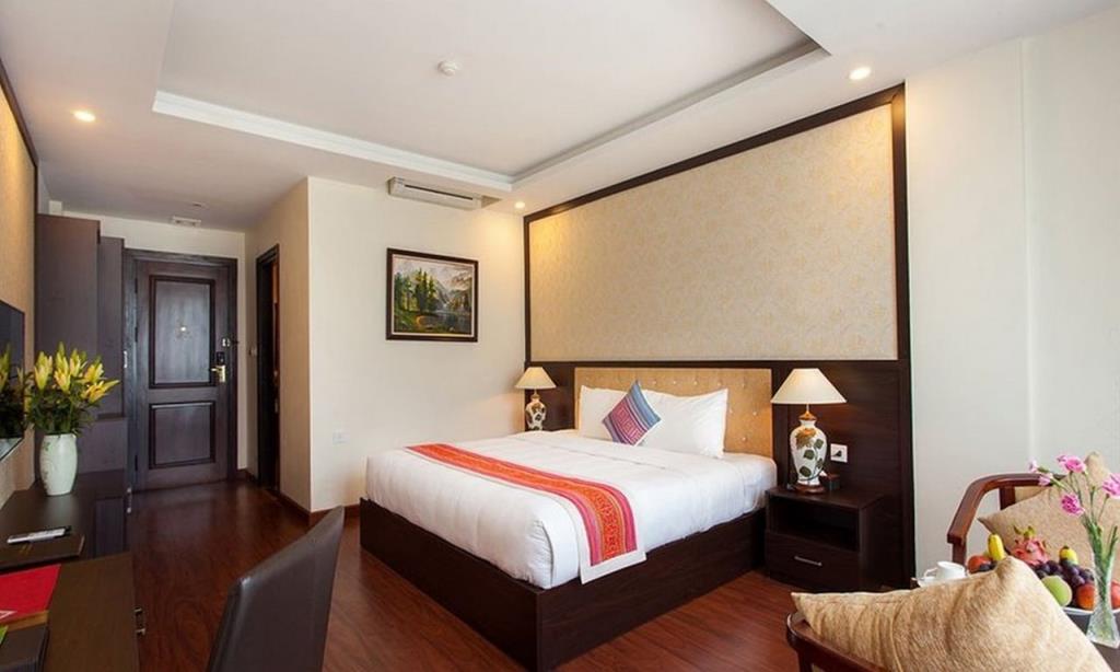 Phòng Deluxe giường đôi/2 giường đơn hướng núi (Deluxe Mountain View) - Khách sạn Sapa Diamond