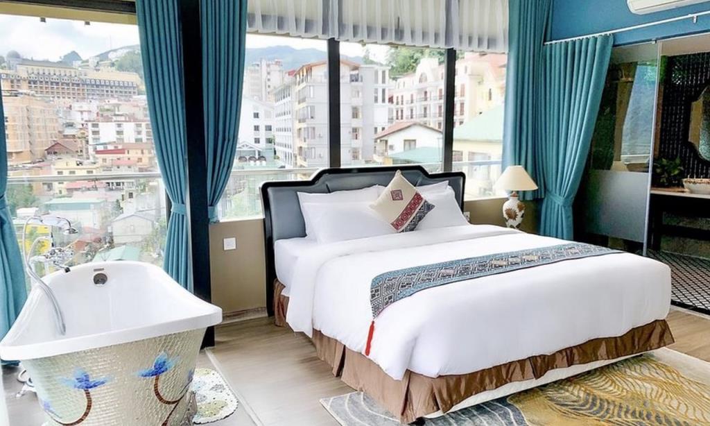 Phòng Suite Gia Đình Hướng Núi (Family Suite Mountain View) - Khách sạn Sapa Diamond