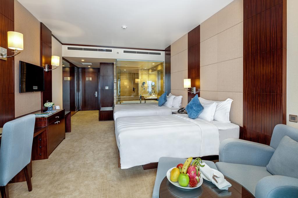 Phòng Superior 1 Giường Lớn hoặc 2 Giường Đơn - Khách sạn Wyndham Legend Hạ Long