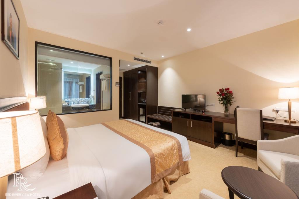 Premier Deluxe Double Room With Balcony - Khách sạn Red River View Lào Cai