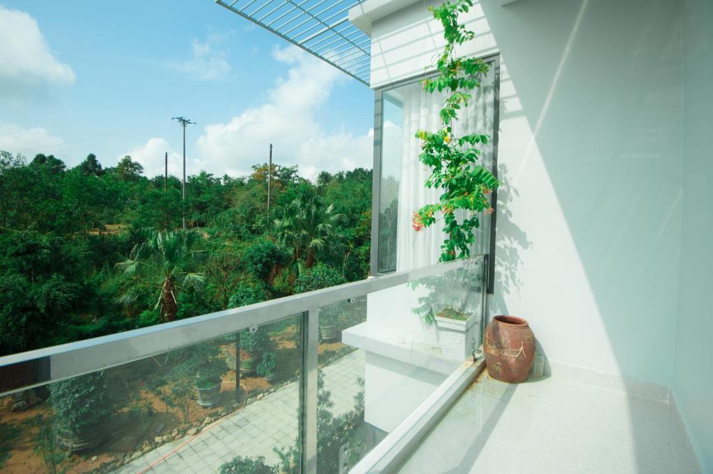 Quadruple Room With Balcony - Panorama Hotel & Coffee