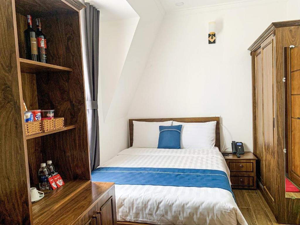 Standard Double Room - Khách Sạn Hodota The Blessed Virgin