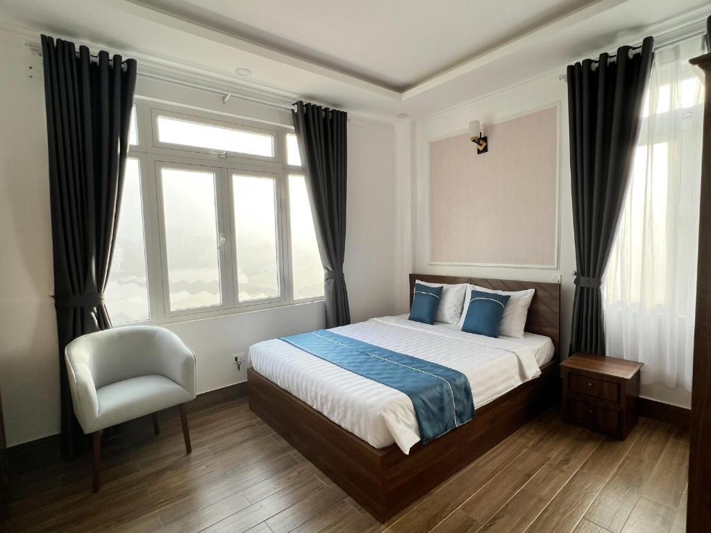 Deluxe King Garden View Room - Khách Sạn Hodota The Blessed Virgin
