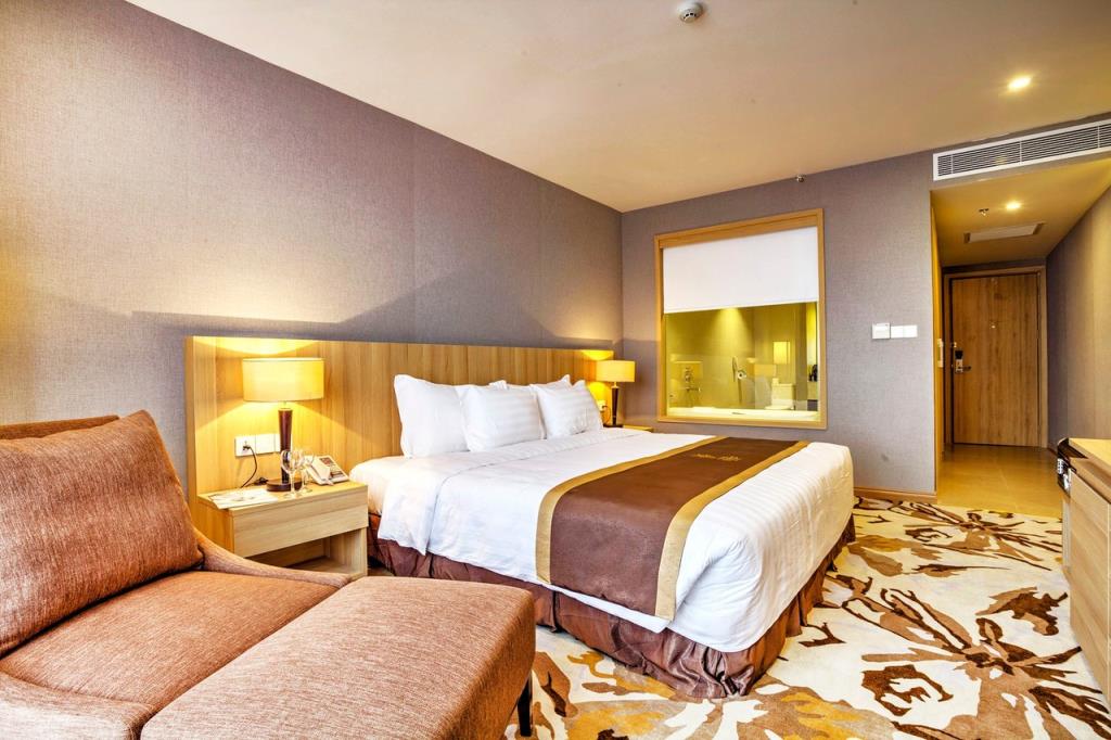 Grand with Premium - Khách Sạn The Reed Ninh Bình