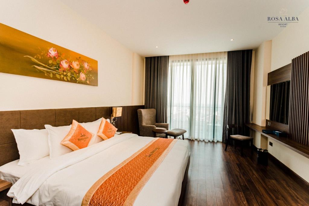 Phòng Premium Deluxe Double - Rosa Alba Resort & Villas Tuy Hoa