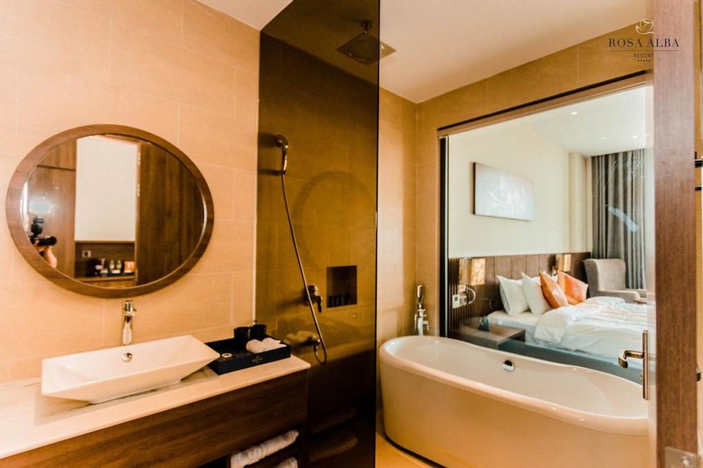 Phòng Studio Double Ocean View - Rosa Alba Resort & Villas Tuy Hoa